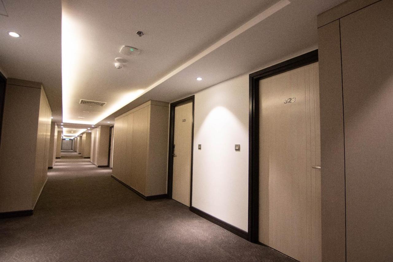 Higher Hotel Bandar Seri Begawan Ngoại thất bức ảnh