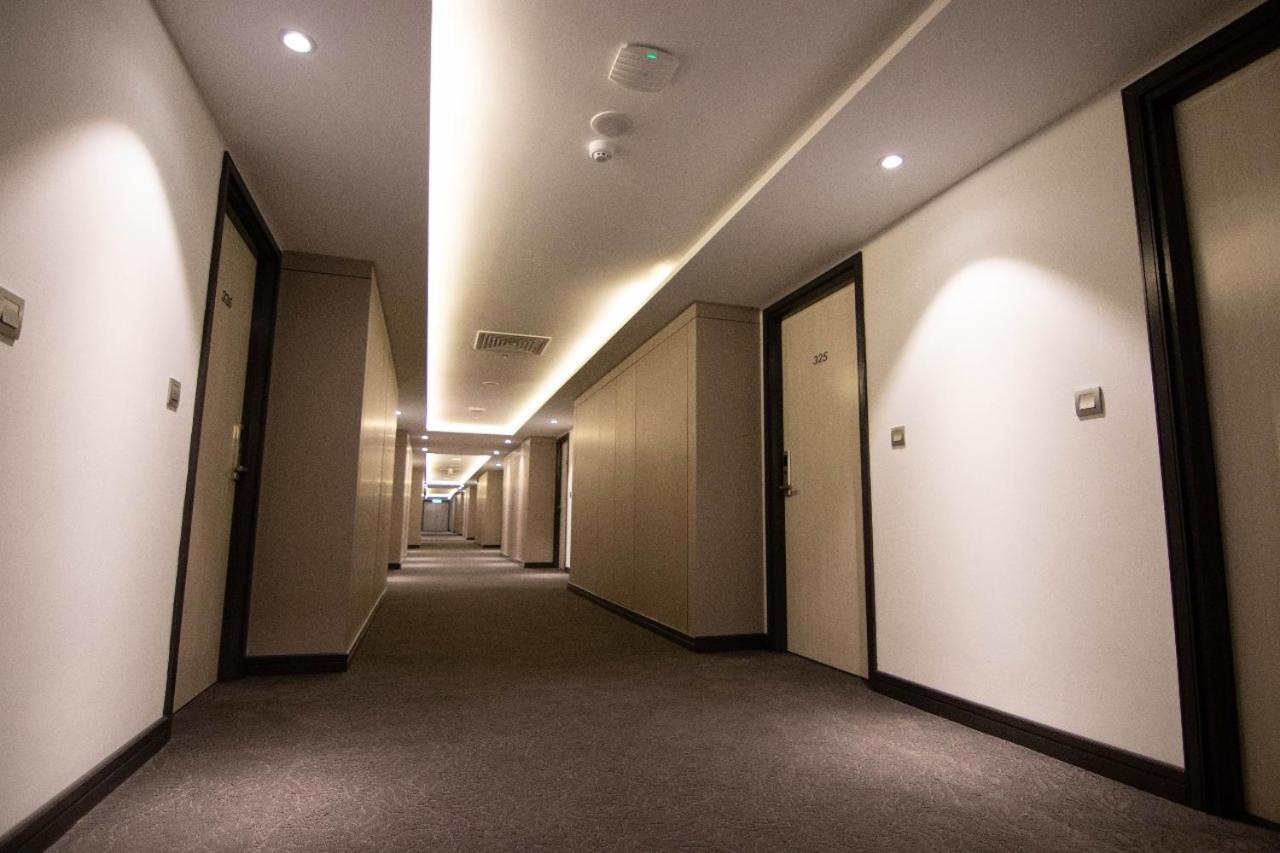 Higher Hotel Bandar Seri Begawan Ngoại thất bức ảnh