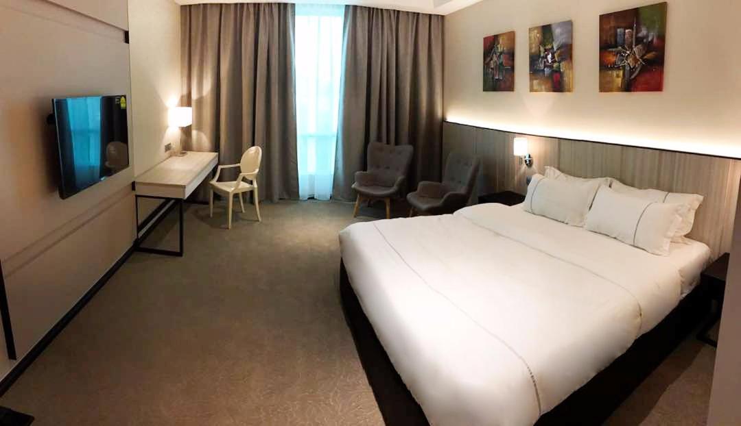 Higher Hotel Bandar Seri Begawan Ngoại thất bức ảnh